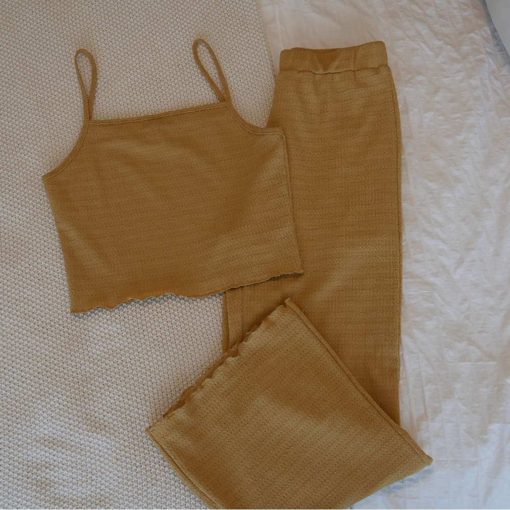 Stylish Mustard Yellow Knit Set